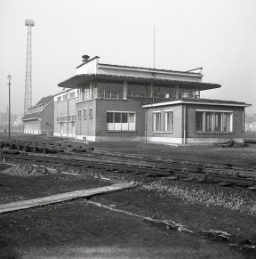 Saint-Ghislain - SNCB Z03992g (2).jpg